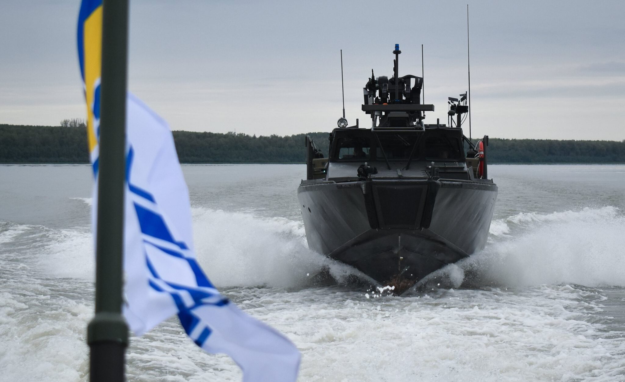 ВМС України трансформують війну: Відбиття ворожих кораблів та блокування Криму&hellip;