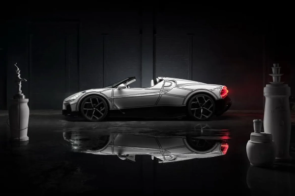 Bugatti презентувала ексклюзивний W16 Mistral Blanc Éternel: розкіш порцеляни в гіперкарі 14 Bugatti презентувала ексклюзивний W16 Mistral Blanc Éternel: розкіш порцеляни в гіперкарі 12