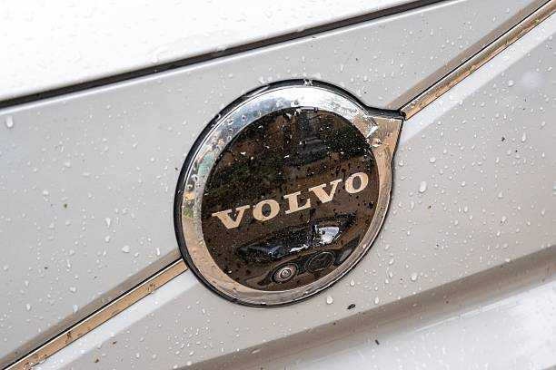 Volvo Cars інвестує $40 мільйонів у новий завод, щоб збільшити виробництво електромобілів на 20% 8