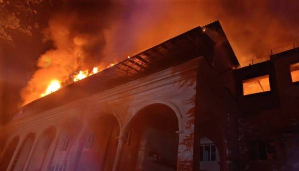АіФ UA 57 Київ: Балістичний удар РФ знищив друкарню та 250 тисяч підручників