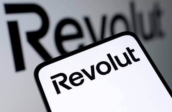 Revolut дарує $100: завантаж застосунок та отримай щедру винагороду 9