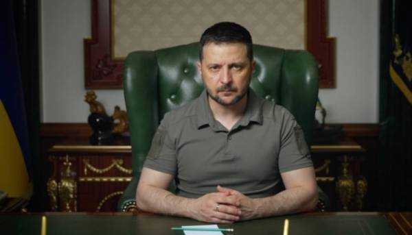 АіФ UA 14 Зеленський: Путін ставить на балістику – прискоримо ППО для України