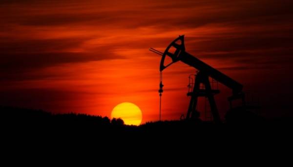 Індійські НПЗ нарощують імпорт російської нафти, обходячи санкції