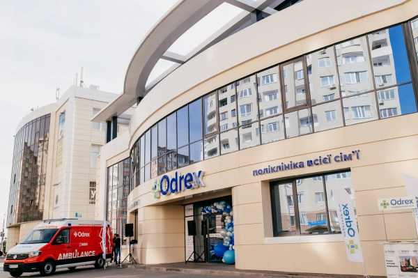АіФ UA 36 Лікар Odrex оскаржує відсторонення від роботи через звинувачення в недбалості