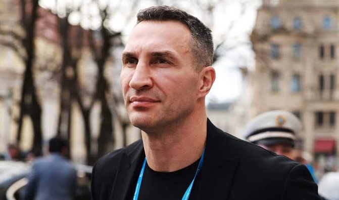 Володимир Кличко вперше говорить про втрату колишньої нареченої 9 Володимир Кличко