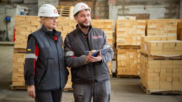 Метінвест Ахметова: прискорюємо навчання та співпрацюємо з вишами для подолання кадрового дефіциту 5 Метінвест Ахметова: прискорюємо навчання та співпрацюємо з вишами для подолання кадрового дефіциту 4