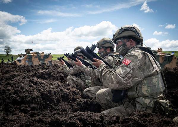 Новий військовий альянс на Близькому Сході: мільйони солдатів та тисячі танків