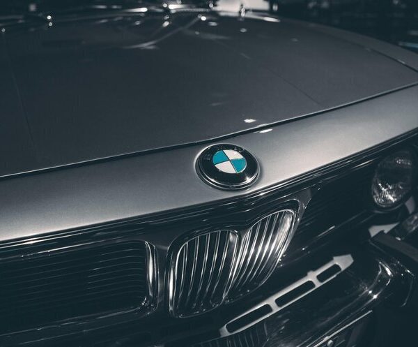 BMW перетворює свій застосунок для керування автомобілем на&hellip;