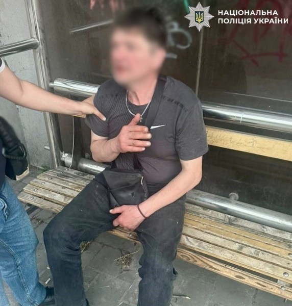 У Києві судитимуть чоловіка за розбещення неповнолітньої 1