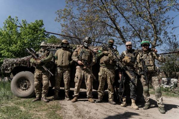 Привиди Бахмута: снайпер легендарного підрозділу розкриває спогади 12