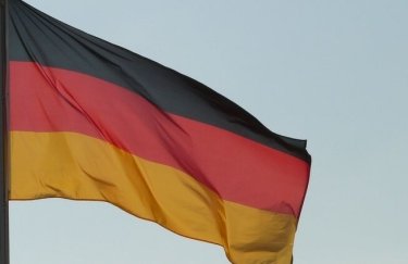 Німеччина відмовляє у захисті українцям призовного віку 14