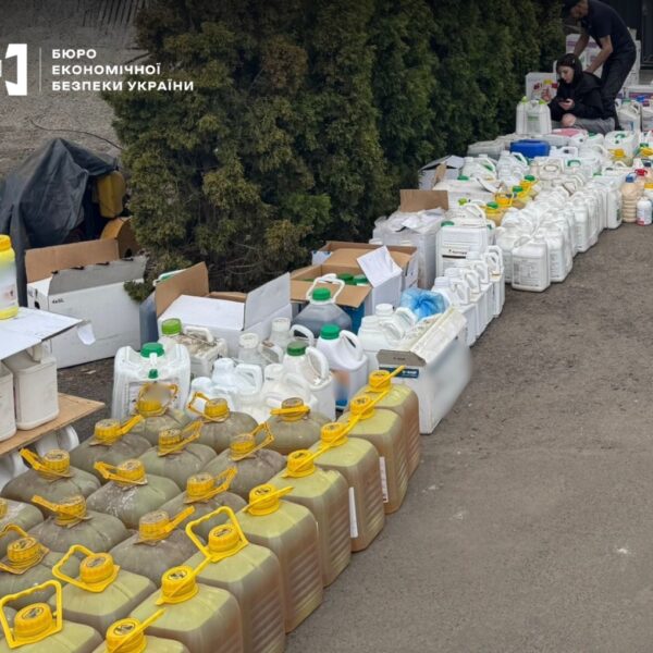 АіФ UA 42 БЕБ викрило та передало до суду масштабну справу про виробництво фальсифікованих засобів…