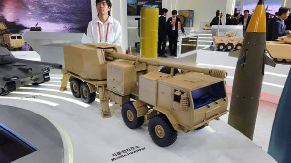 Модель 155-мм колісної САУ з артилерійською частиною від САУ K9A2 Thunder.