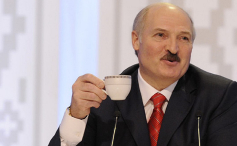 Лукашенко: коронавірус — це психоз