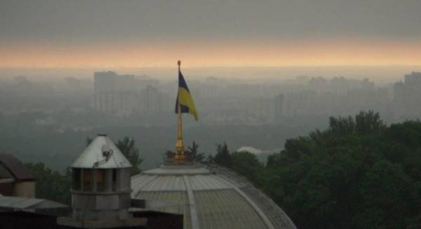 Засідання Ради стають коротшими, голосувань менше: результати дослідження 1