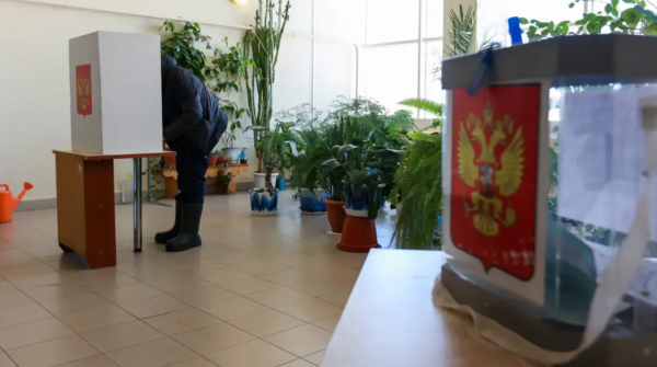 ЦВК просить українців в окупації не брати участі у виборах до Держдуми рф 4