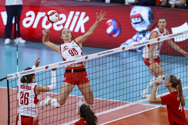 Польща розгромила суперника на старті Євро-2024 6