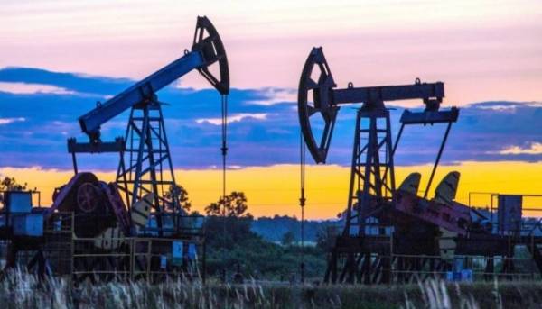 АіФ UA 44 Нафта дорожчає: безпека Ормузької протоки під питанням
