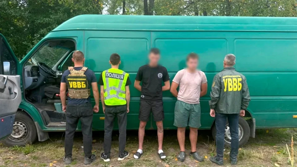 Ухилянт ховався серед бананів, щоб згодом переплисти Дністер на надувному матраці — ДПСУ