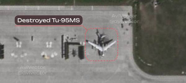 Знищений 16.07.2026 бомбардувальник Ту-95МС на авіабазі «Енгельс-2». Супутниковий знімок AviVector