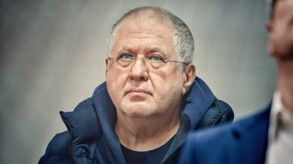 АіФ UA 29 Суд розглядає передачу справи Коломойського