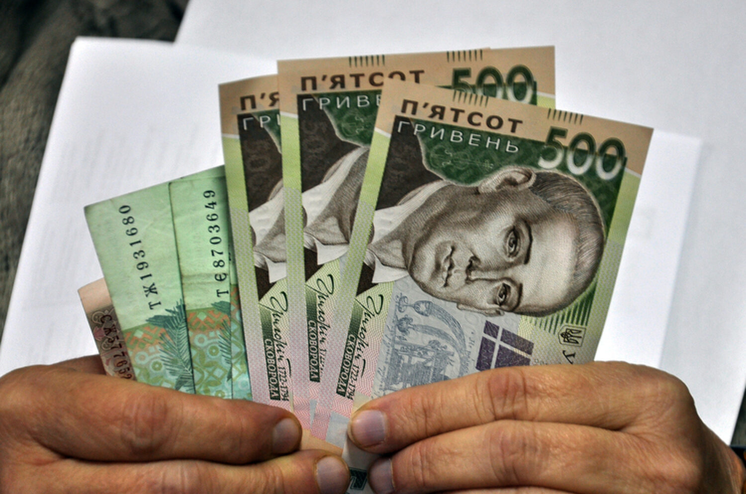 Блискавичний штурм: 2000 кіборгів захопили столицю 7