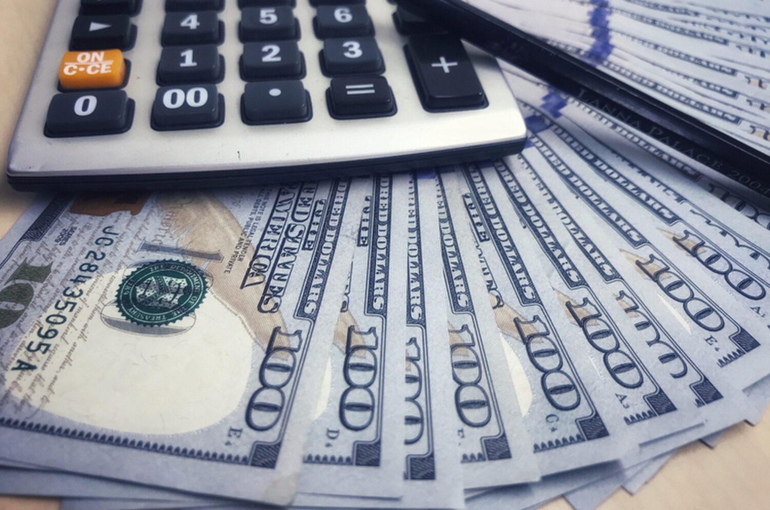 Стало відомо, хто став володарем 27,5 мільйонів і хто з ким увійшов у союз. 10