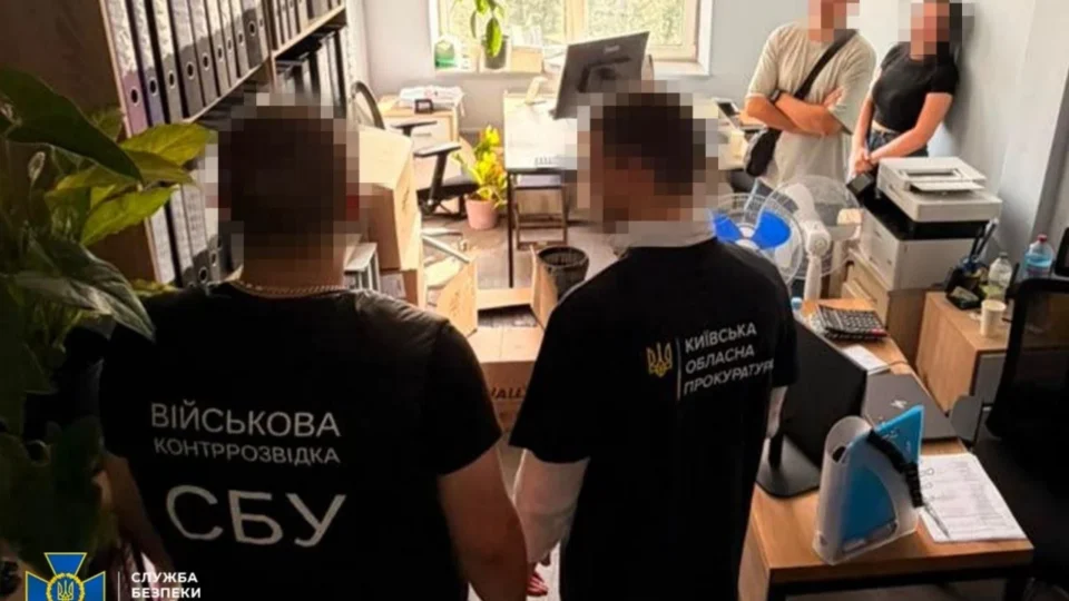 Викрито ділків, які продавали ліки Силам оборони за завищеними цінами