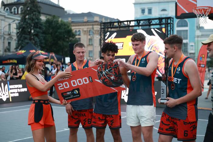 Вирішальний овертайм: фінал Чемпіонату України з баскетболу 3х3 GGBET 8 Вирішальний овертайм: фінал Чемпіонату України з баскетболу 3х3 GGBET 6