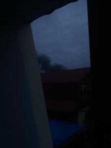 Пожежа в районі аеродрому Саваслейка після атаки Сил оборони України. 15 серпня 2026 року.