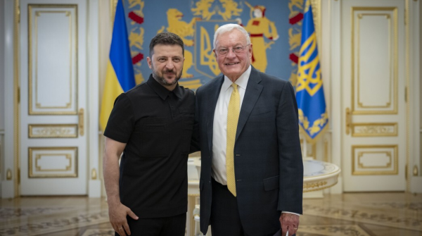 Зеленський обговорив з Келлогом у Києві безпекову ситуацію