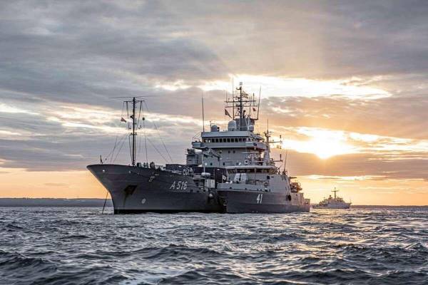 Королівський флот три доби стежив за російськими кораблями 6