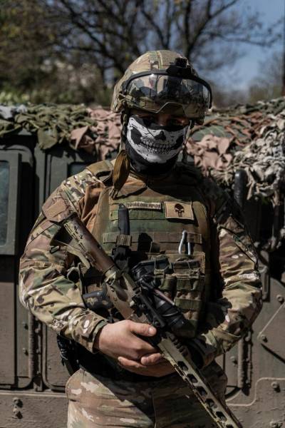 Привиди Бахмута: снайпер легендарного підрозділу розкриває спогади 11