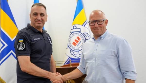 Неїжпапа та шведський колега обговорили нарощування військово-морських сил