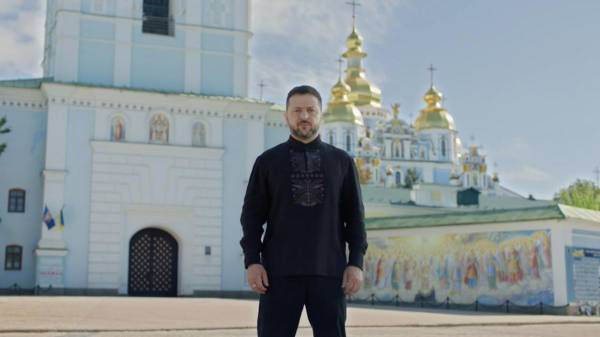 Зеленський: Путін – смертний, а українські “Фламінго” мають&hellip;