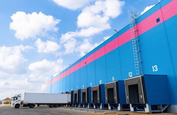 Безпілотники атакували логістичні центри Ozon 9