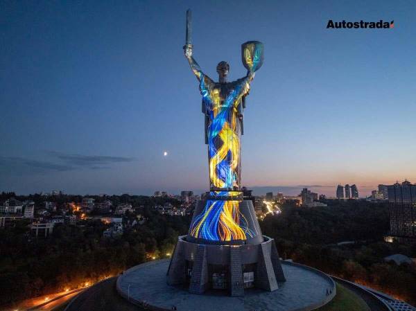 Максим Шкіль підтримав арт-проєкт до 35-річчя Незалежності України 4