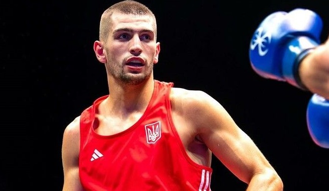 Олександр Усик протиметься з переможцем пари Ф'юрі - Усик. 2