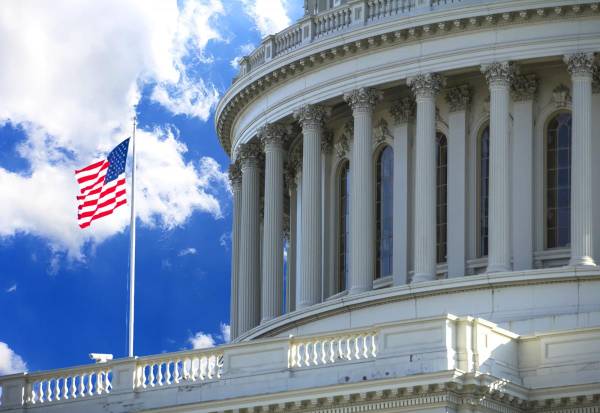 Сенат США ухвалив закон про "пекельні санкції" проти Росії 5 Сенат США ухвалив закон про "пекельні санкції" проти Росії 4