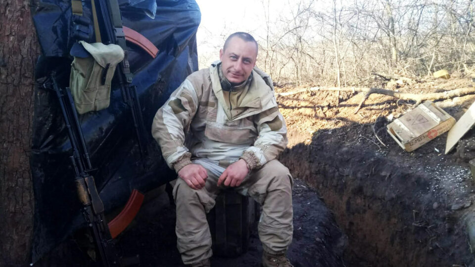 Українець, що вижив у російському полоні, закликає перемогти зло 8 «Треба йти далі, бо нехороші люди відходять з позицій»: зв’язківець 40-ї артилерійської бригади про Слобожанський наступ, 155-й калібр і Starlink