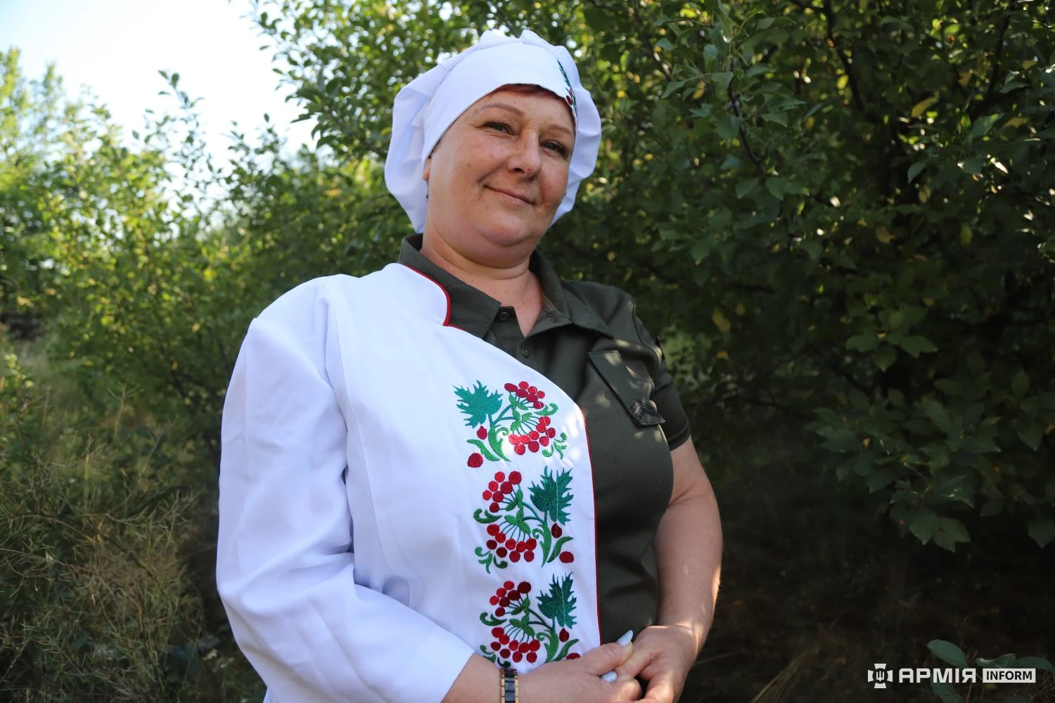 Польова кухня 40-ї артбригади: кухар Марія готує обіди з пів на п'яту ранку 15
