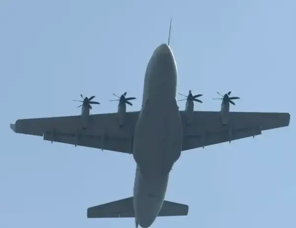 Новий китайський транспортний літак Y-15. Джерело: TWZ.
