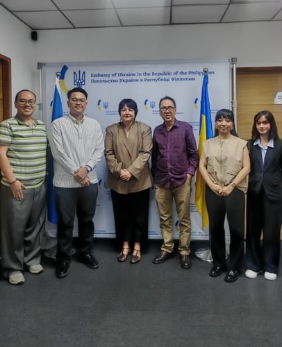 Пані посол Юлія Федів проводить пресконференцію для провідних медіа Філіппін про ситуацію в Україні, 01.06.2026