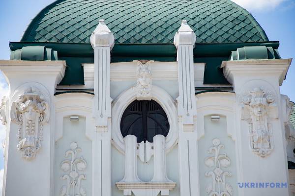 Музей Кропивницького: між легендами та оновленою реальністю 33 Музей Кропивницького: між легендами та оновленою реальністю 33