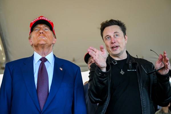 Трамп та Маск налагодили стосунки: WSJ розкрила деталі зустрічі 6