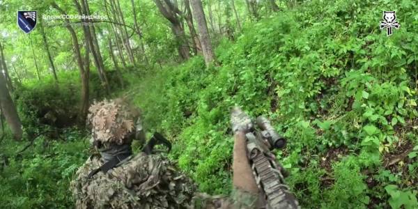 ССО зачистили позиції ворога: трьох окупантів взято в полон 8