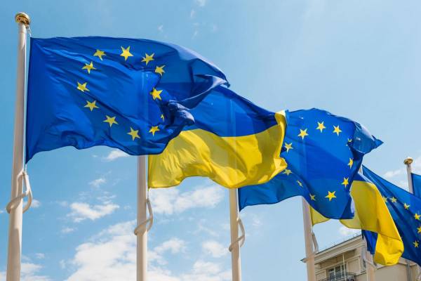 ЄС неготовий до нових членів: висновки з дебатів щодо України 14 ЄС неготовий до нових членів: висновки з дебатів щодо України 11