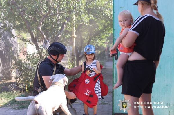 Евакуювали родини з Донеччини та Херсонщини, які втратили житло через обстріли 4