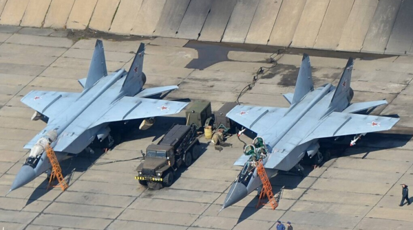 Ракети "Фламінго" атакували російські аеродром і завод 6 Ракети "Фламінго" атакували російські аеродром і завод 4