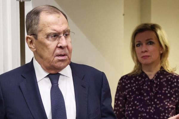 Лавров: Негайне припинення війни з Україною – це зрада 9